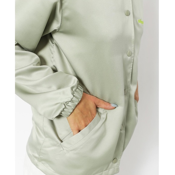 🔥🔥STUSSY - SATIN BOMBER CROP TRACK SUIT🔥🔥 - Picture 8 of 8